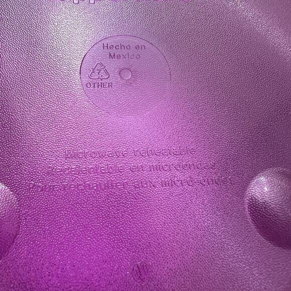 NEW Tupperware Microwave Round Rock N Serve 3.3L 3.5 qtr Purple Sheer With Lid - Picture 8 of 12